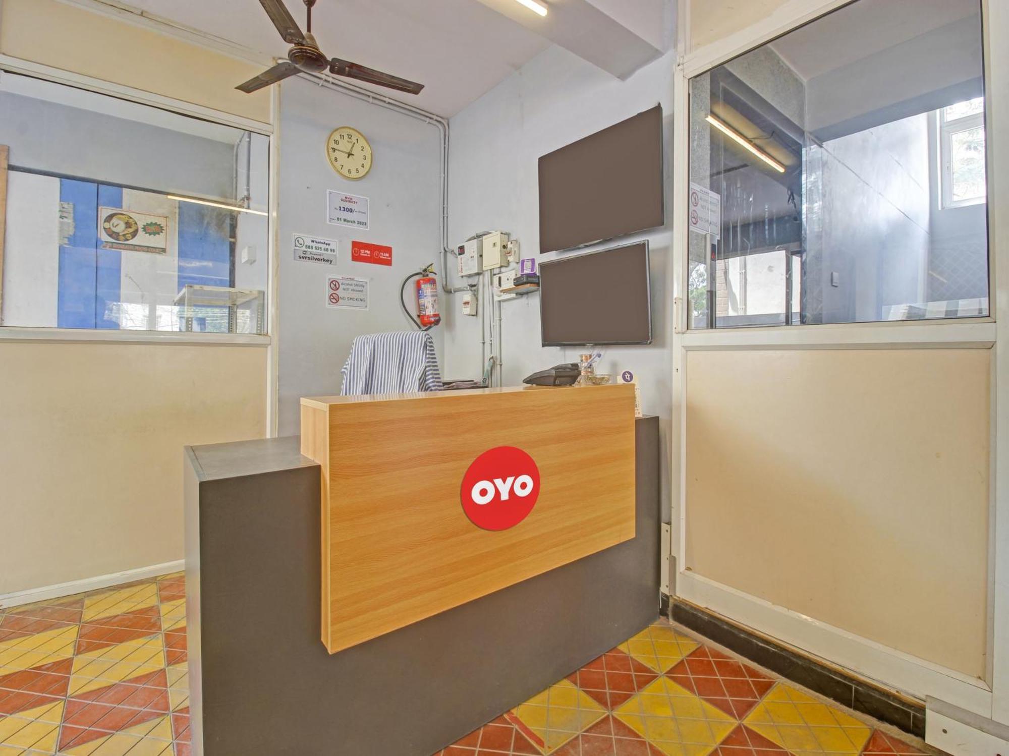 Hotel O Svr Silver Key Lingampalli Luaran gambar