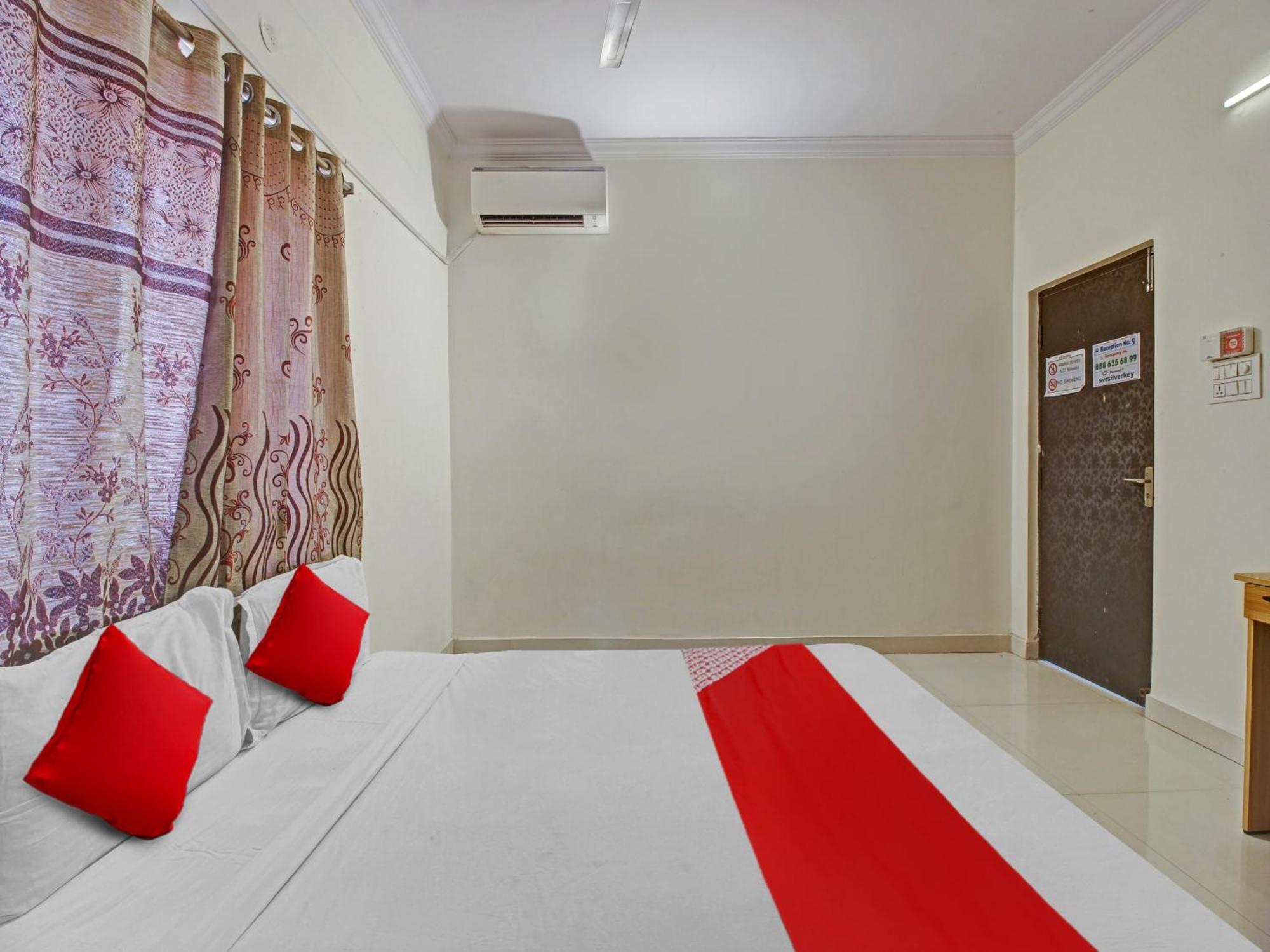 Hotel O Svr Silver Key Lingampalli Luaran gambar