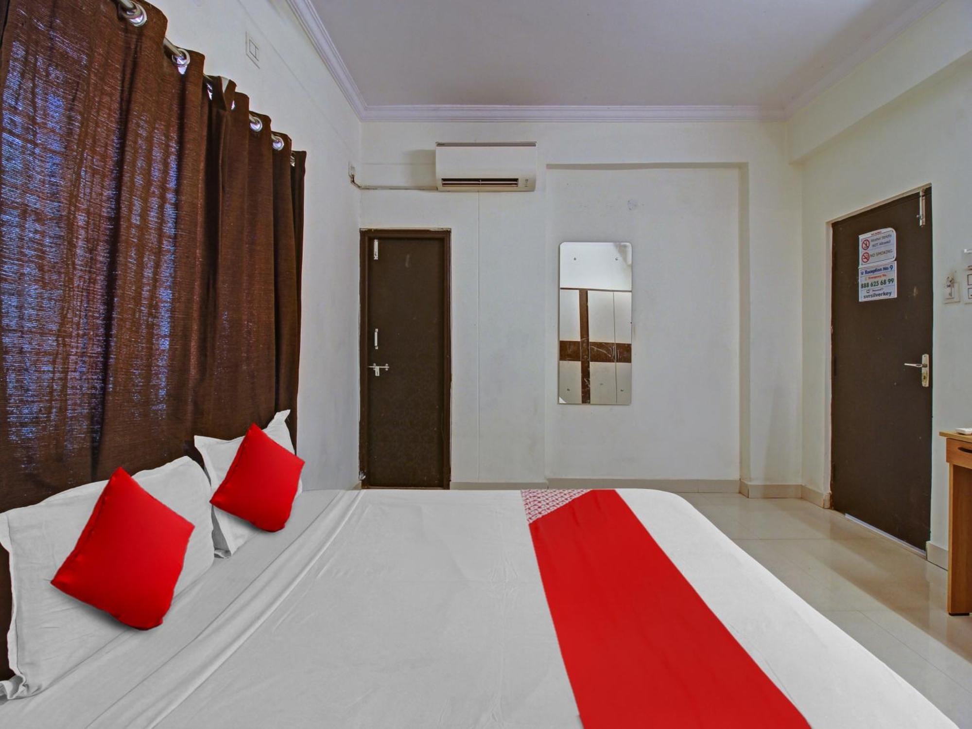 Hotel O Svr Silver Key Lingampalli Luaran gambar
